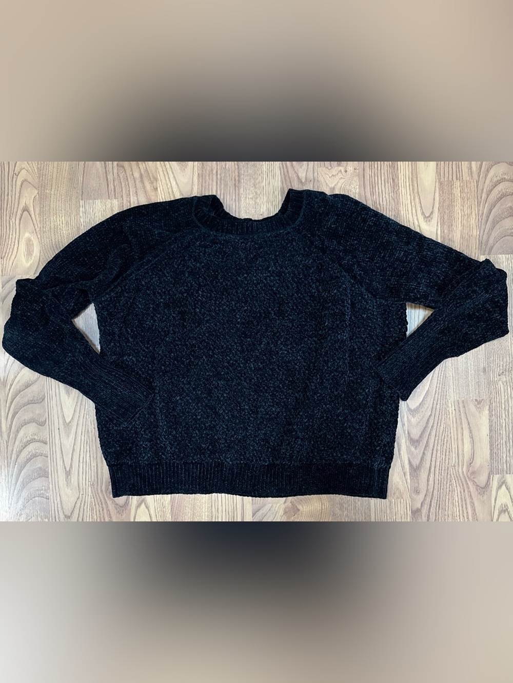 ❤️ a new day Small Women’s Black Crewneck Textured Sweater (B12)